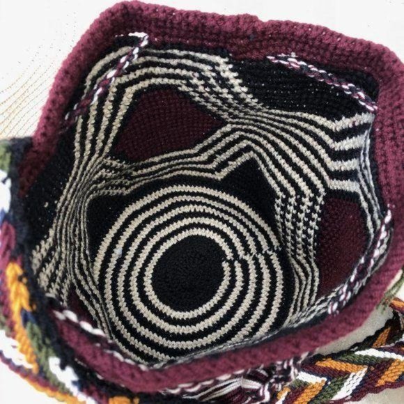 Colombia Wayuu Bucket Bag Drawstring Handmade Knit - Picture 6 of 8